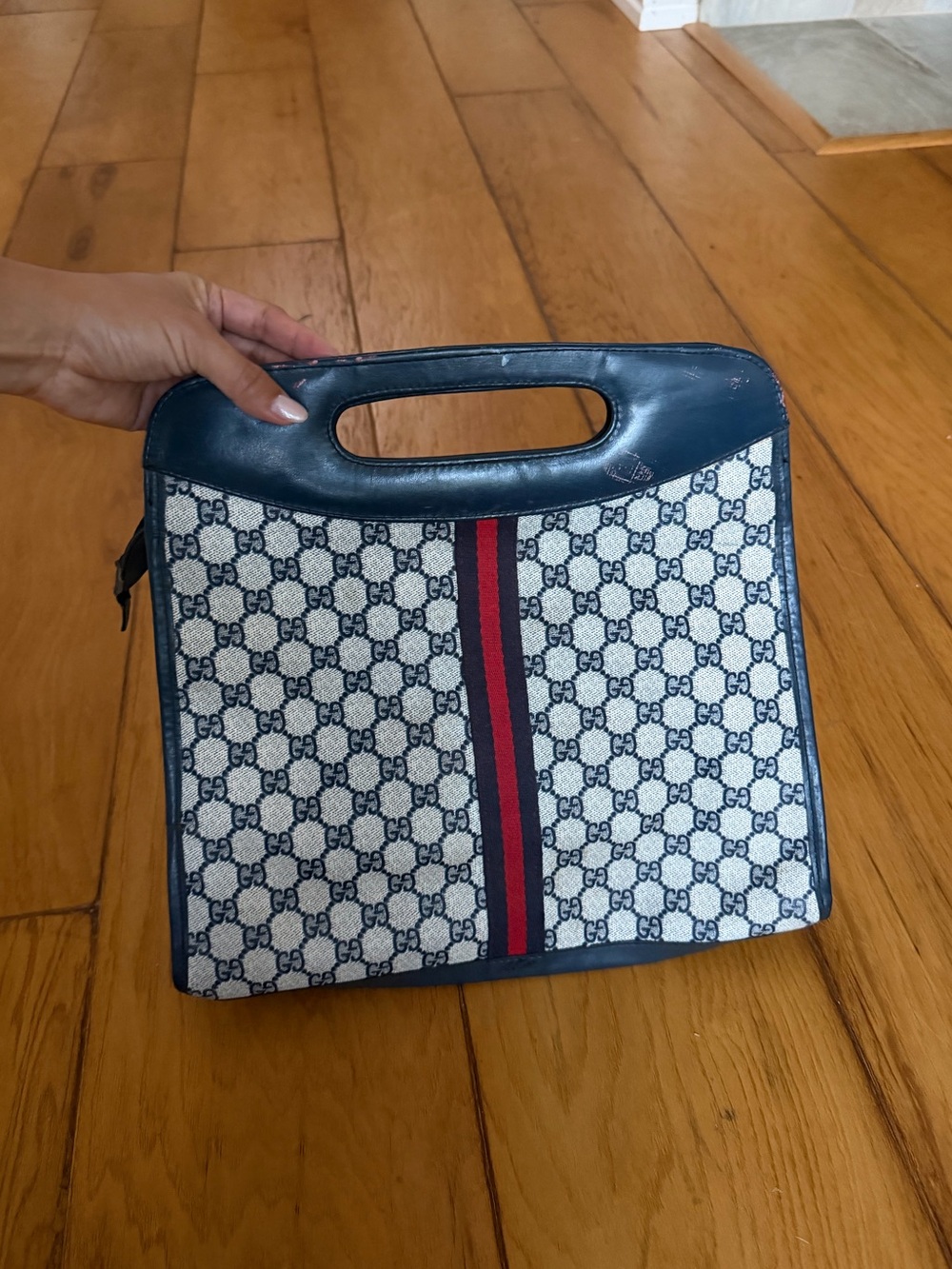 Gucci GG Canvas Messenger Bag